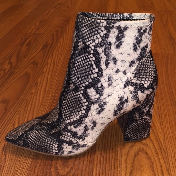 Charles David Snake Print Boots - Picture 4 of 5